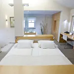 Guest house Gostilna In Pri Lesniku Maribor