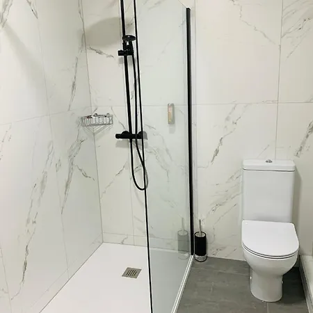 Gostilna In Pri Lesniku 3*
