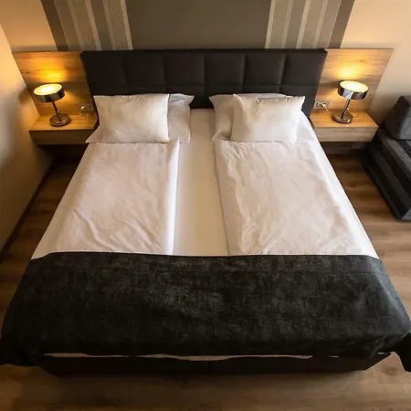 Gostilna In Pri Lesniku